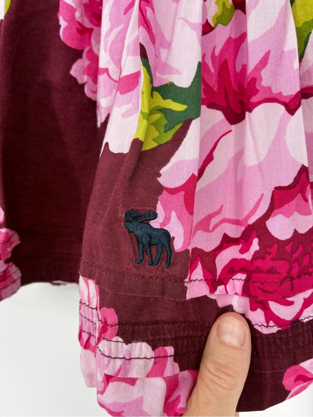 ABERCROMBIE & FITCH Floral Mini Skirt Smocked Waist Burgundy Pink S - Picture 5 of 13